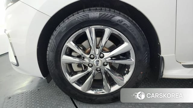 Kia The New Carnival id 3829183 из Кореи 15