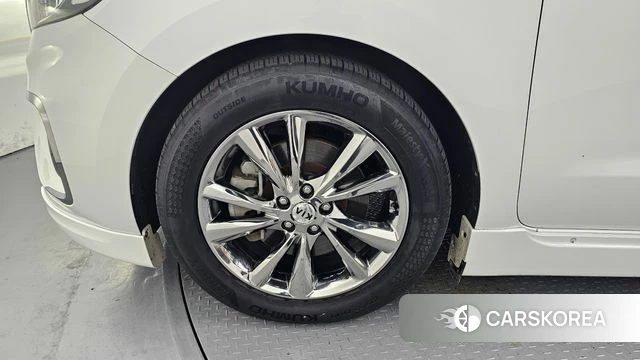 Kia The New Carnival id 4339428 из Кореи 15