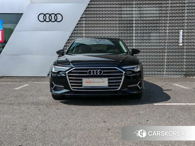 Audi A6L id 4209649 из Китая 12