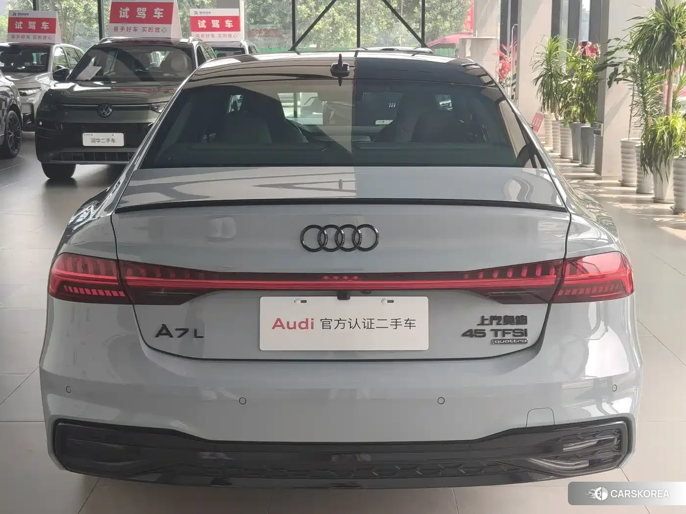 Audi A7L id 4601851 из Китая 11