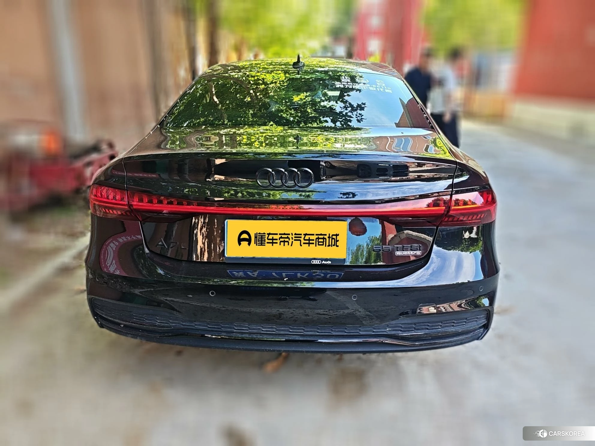 Audi A7L id 4486607 из Китая 16