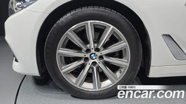 BMW 5 Series (G30) id 2672882 из Кореи 15