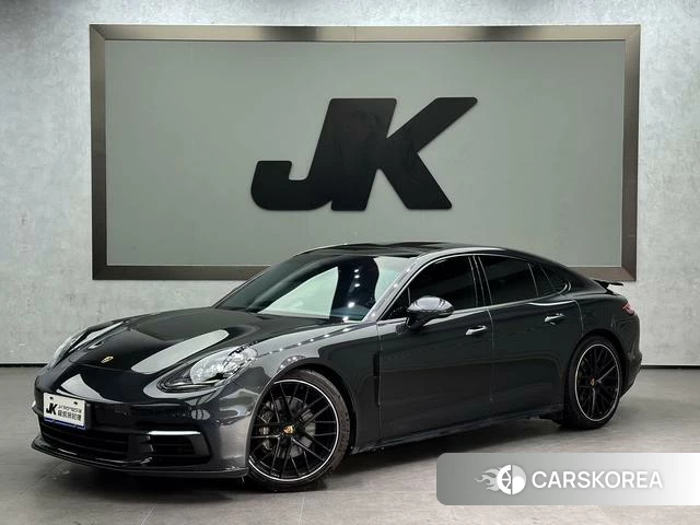 Porsche Panamera id 3913796 из Китая 7