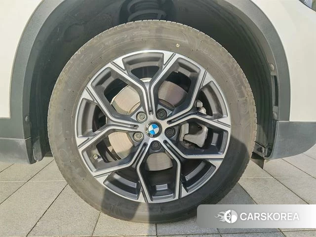 BMW X1 id 4313575 из Китая 8