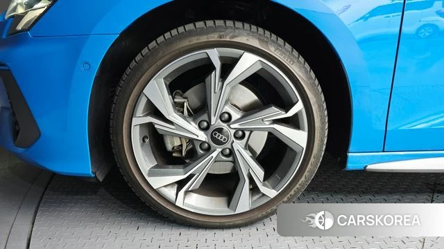 Audi A3 (8Y) id 4421975 из Кореи 25