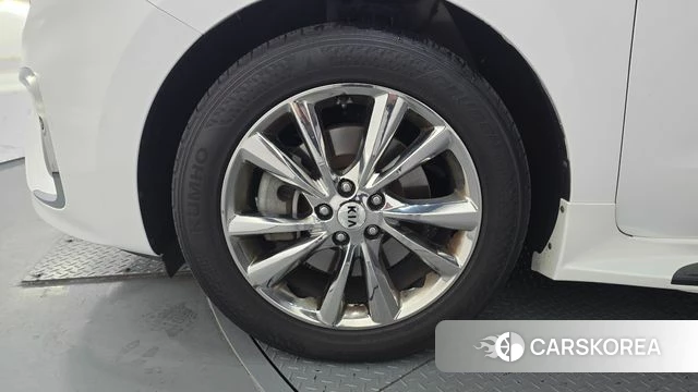 Kia The New Carnival id 4377903 из Кореи 15