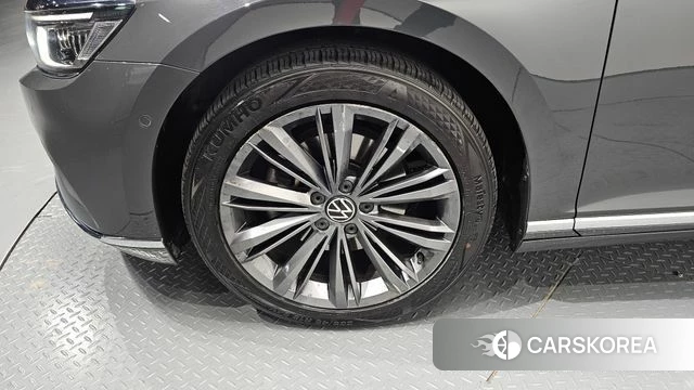 Volkswagen Passat GT (B8) id 4402280 из Кореи 15