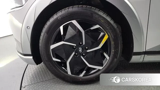 Hyundai Ionic 5 id 2975390 из Кореи 15