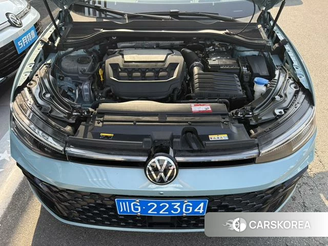Volkswagen Passat id 4348818 из Китая 12