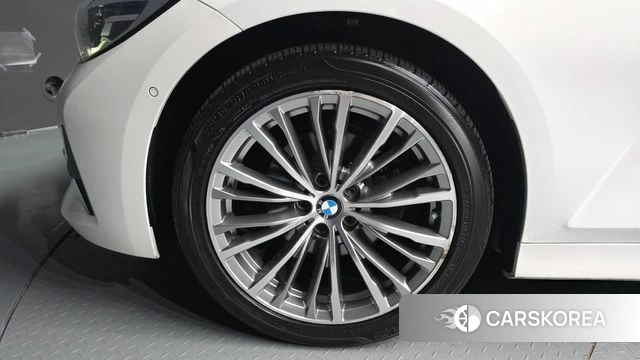 BMW 3 Series (G20) id 4651327 из Кореи 26