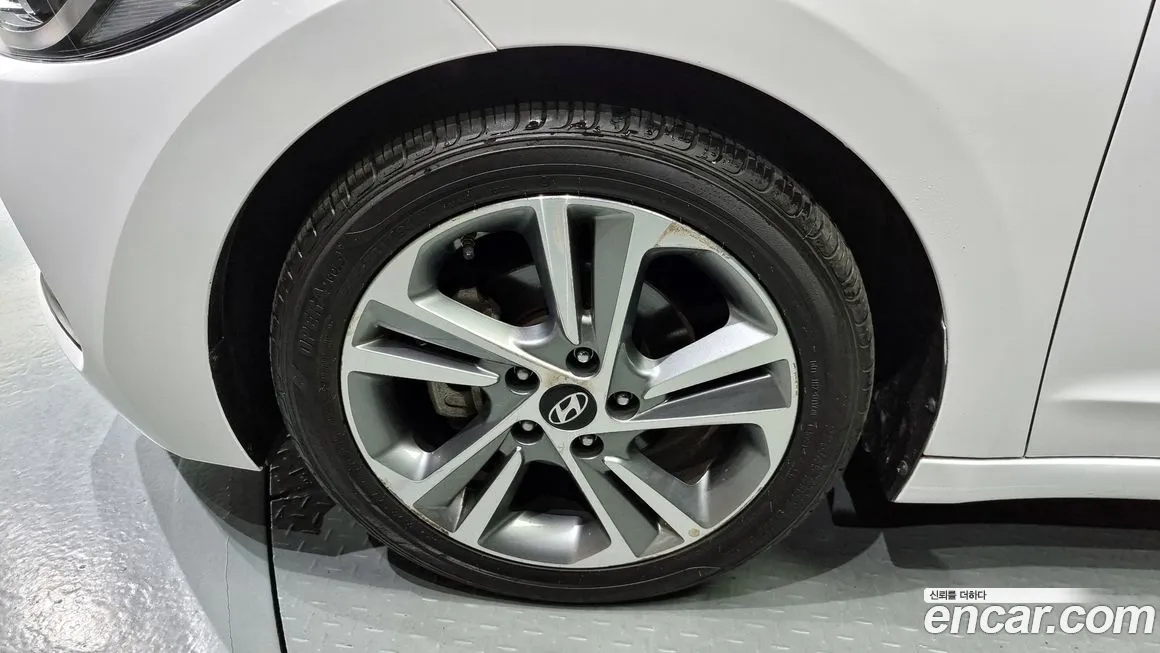 Hyundai Avante AD id 1797341 из Кореи 15