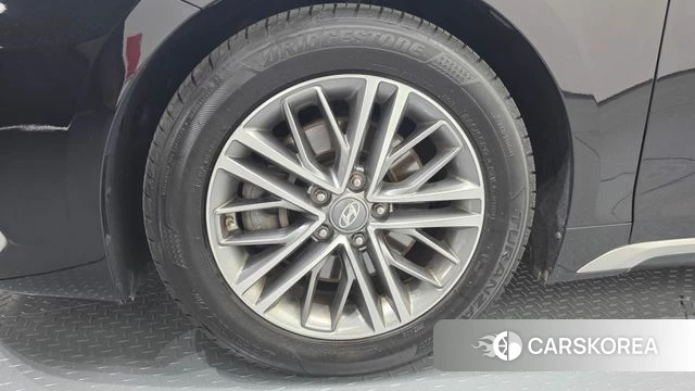 Hyundai Grandeur IG id 4180085 из Кореи 15