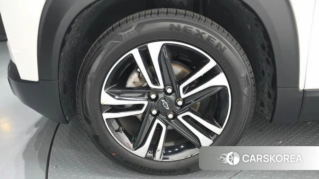 Chevrolet (GM Daewoo) Trailblazer id 4429251 из Кореи 27