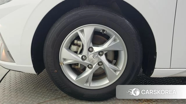 Hyundai Avante (CN7) id 4609771 из Кореи 15