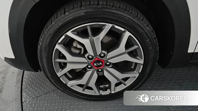 Kia Seltos id 3494111 из Кореи 15