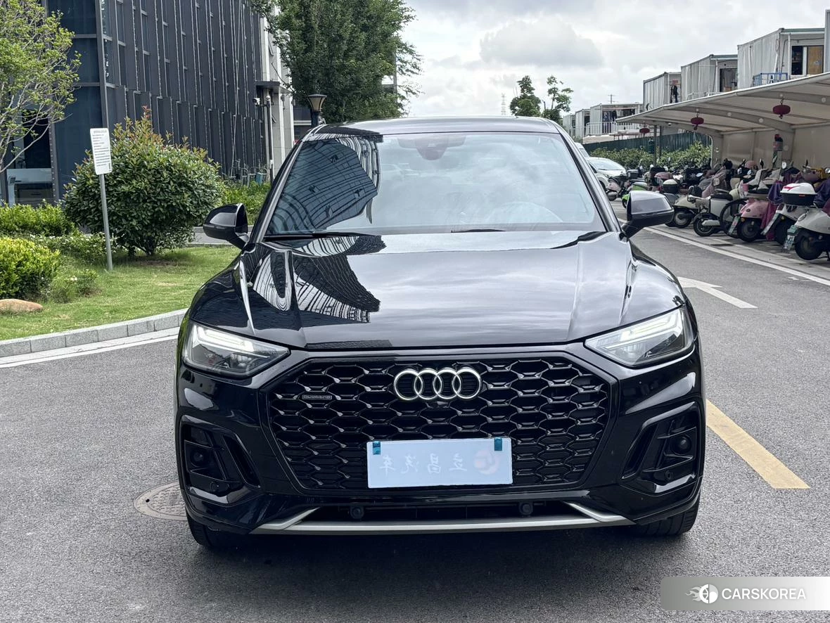 Audi Q5L Sportback id 4455451 из Китая 11