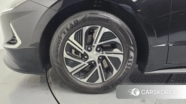 Hyundai Sonata Hybrid (DN8) id 3469292 из Кореи 15