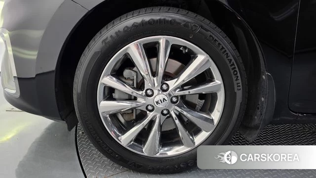 Kia The New Carnival id 4651891 из Кореи 28