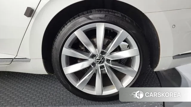 Volkswagen Arteon id 3280347 из Кореи 15