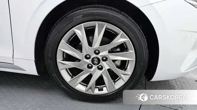 Hyundai The New Grandeur IG Hybrid id 3540418 из Кореи 15