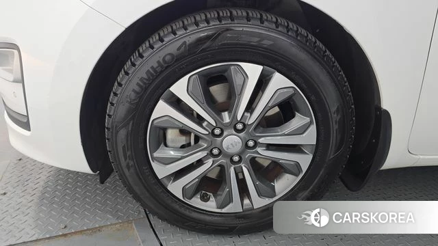 Kia The New Carnival id 3861342 из Кореи 15