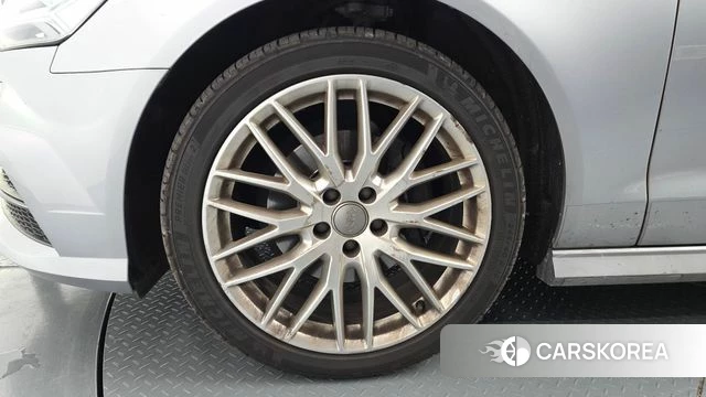 Audi New A6 id 4557938 из Кореи 15