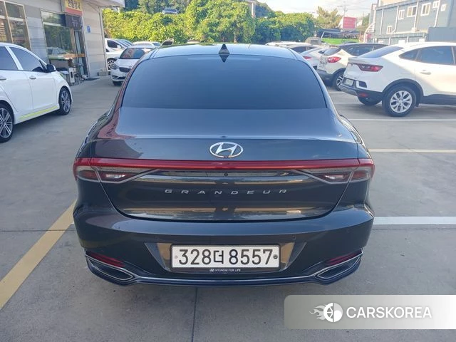 Hyundai The New Grandeur IG id 4453415 из Кореи 12