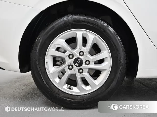 Kia Come New K3 id 3396866 из Кореи 15