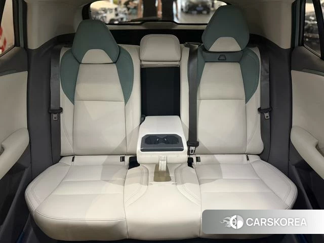 Lynk 06 EM-P id 4210001 из Китая 12