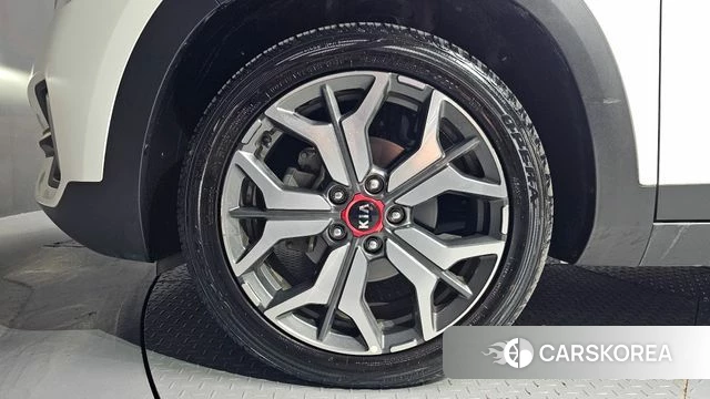 Kia Seltos id 4651396 из Кореи 28