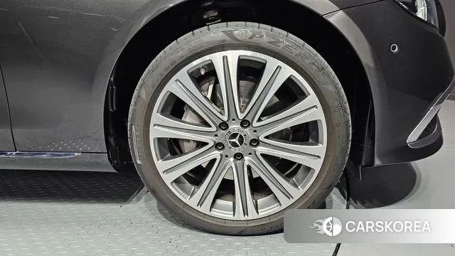 Mercedes-Benz E-Class W213 id 3328005 из Кореи 15