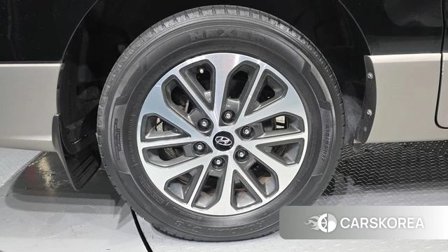 Hyundai The New Grand Starex id 4595100 из Кореи 25
