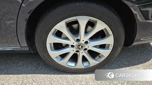 Mercedes-Benz E-Class W213 id 3265223 из Кореи 9