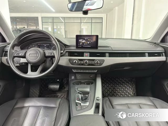 Audi A4L id 4253953 из Китая 10