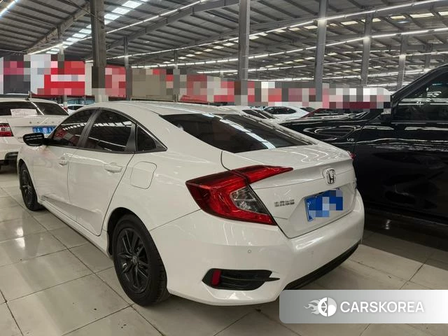 Honda Civic id 4261167 из Китая 8