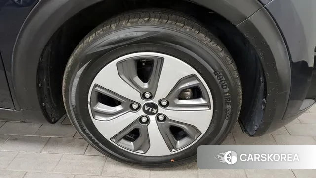 Kia Niro id 3677332 из Кореи 15