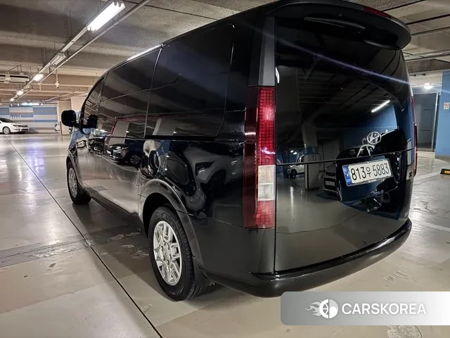 Hyundai Staria id 3620648 из Кореи 15