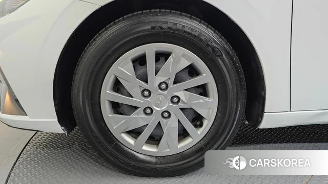 Hyundai Avante (CN7) id 4490300 из Кореи 25