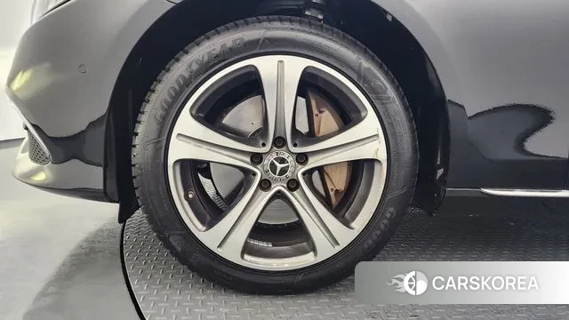 Mercedes-Benz E-Class W213 id 3656952 из Кореи 15