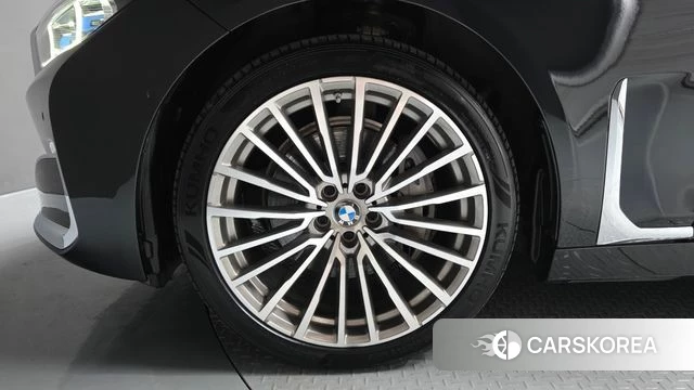 BMW 7 Series (G11) id 4697733 из Кореи 30