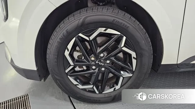 Kia The New Carnival 4th Generation id 3332892 из Кореи 15