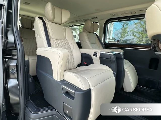 Toyota Granvia (overseas) 2023 Черный из Китая, фото 5