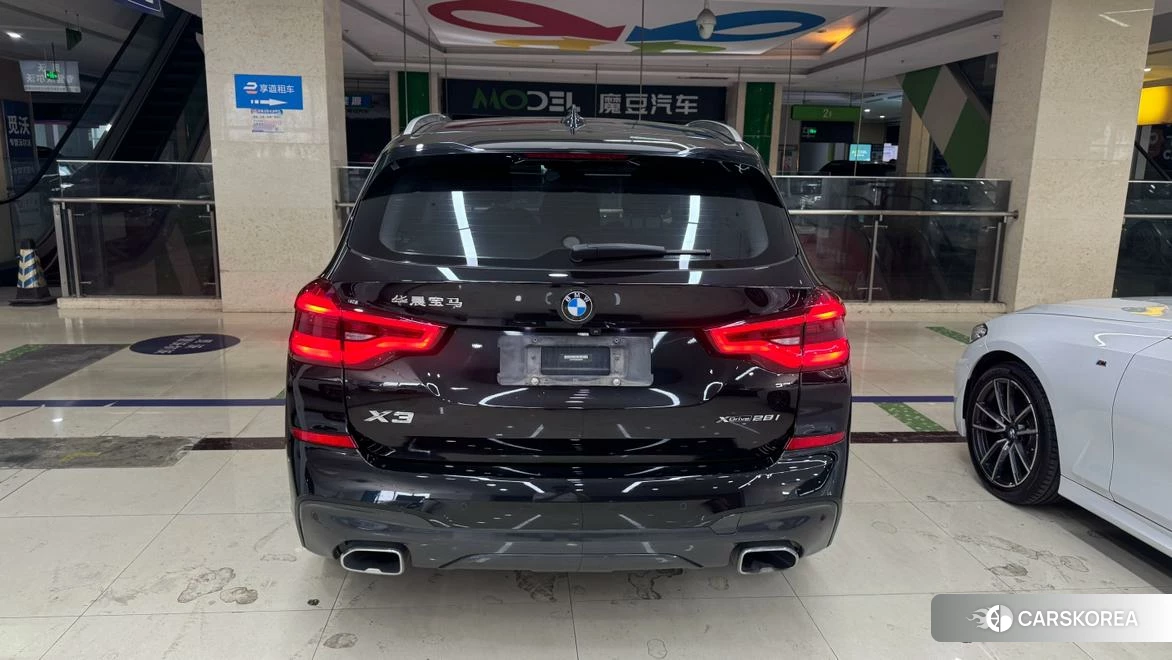 BMW X3 2020 Черный из Китая, фото 5