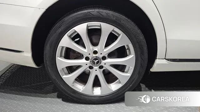 Mercedes-Benz E-Class W213 id 3243779 из Кореи 15