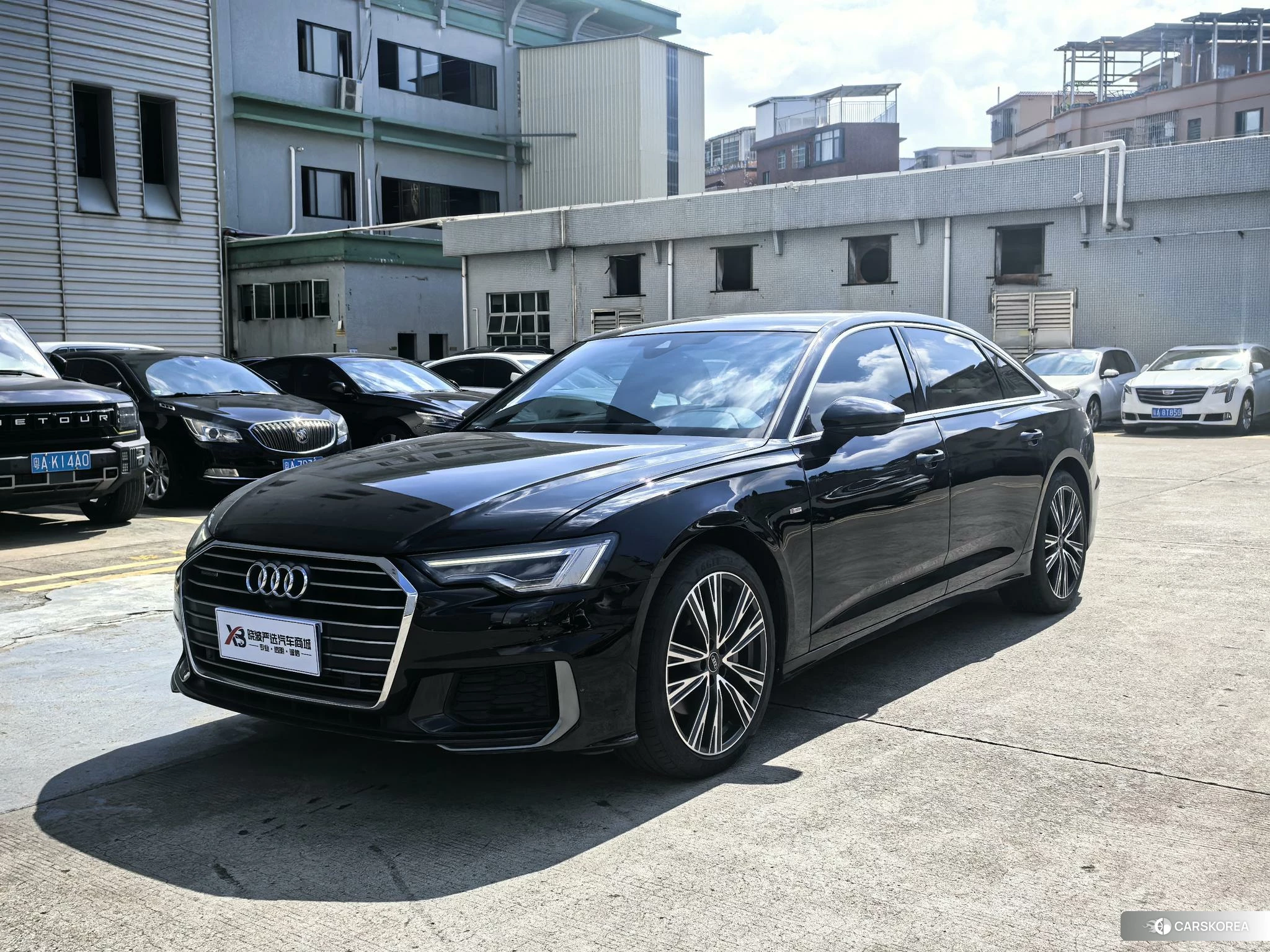 Audi A6L id 4406104 из Китая 13
