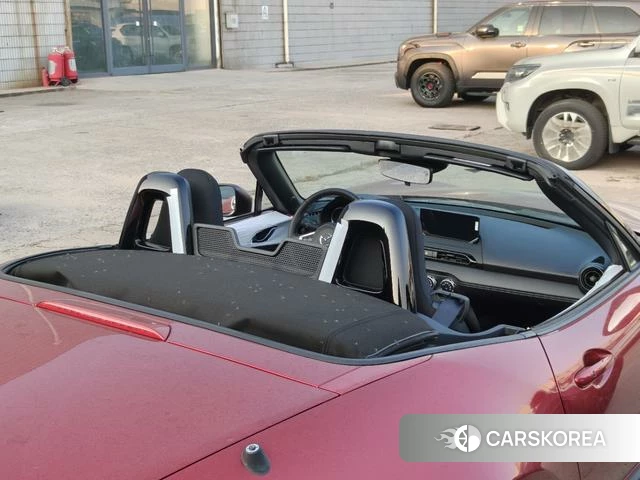 Mazda MX-5 2025 Красный из Китая, фото 6