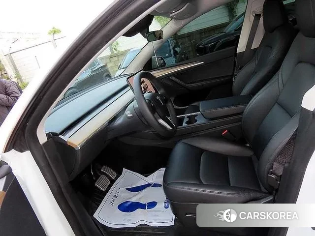 Tesla Model Y id 3585612 из Кореи 15