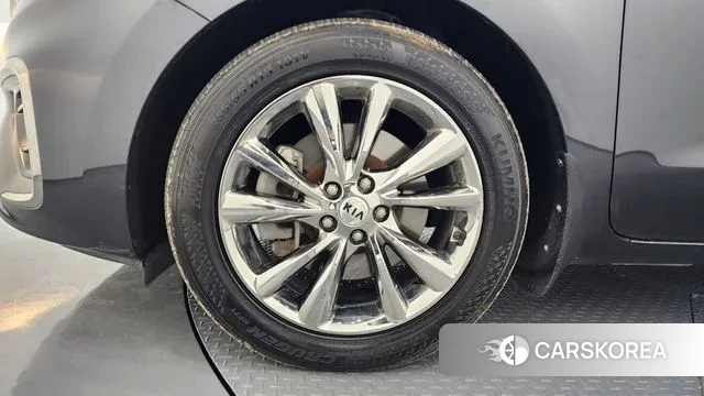 Kia The New Carnival id 3552785 из Кореи 15