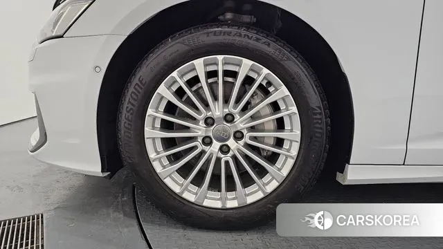 Audi A6 (C8) id 3459291 из Кореи 15