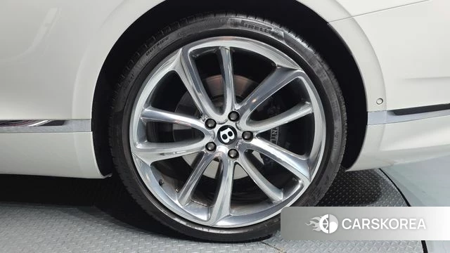 Bentley Continental GT 3rd Generation id 3828132 из Кореи 15